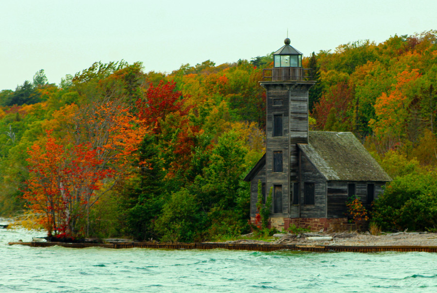 Grand Island Lighthouse