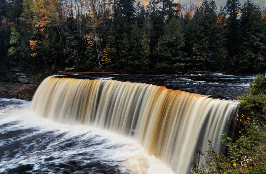 Root beer falls 1